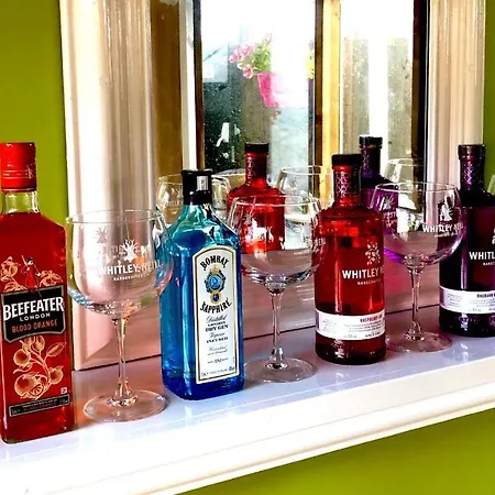 The Black Swan Leyburn