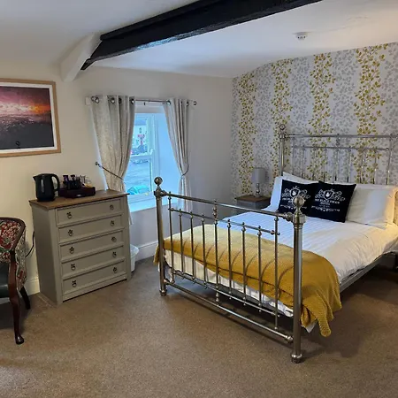 The Black Swan Otel