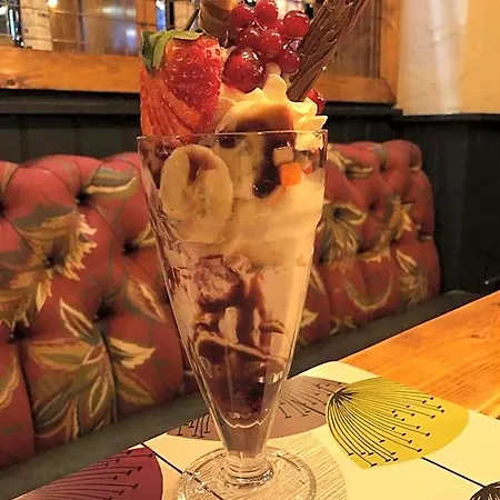 The Black Swan 3* Richmond (North Yorkshire)
