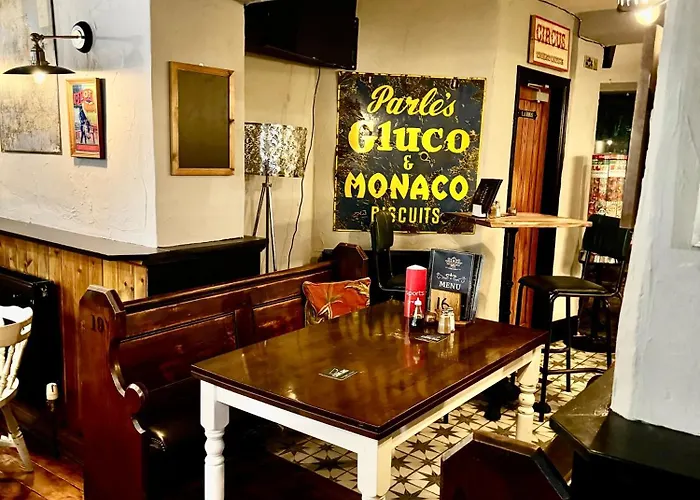 The Black Swan Hotel 3*