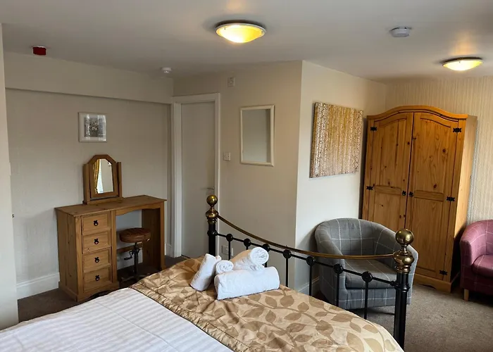 The Black Swan Hotel 3*