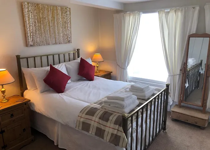 The Black Swan Hotel 3*