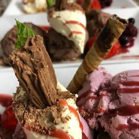 The Black Swan 호텔