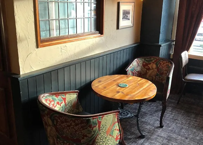 The Black Swan 里士满